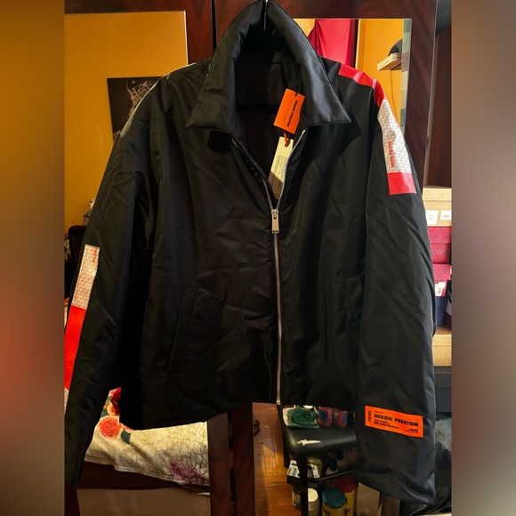 Brand New! Heron Preston Mens Reflective Jacket Size XL. RUNS BIG! - Picture 1 of 12